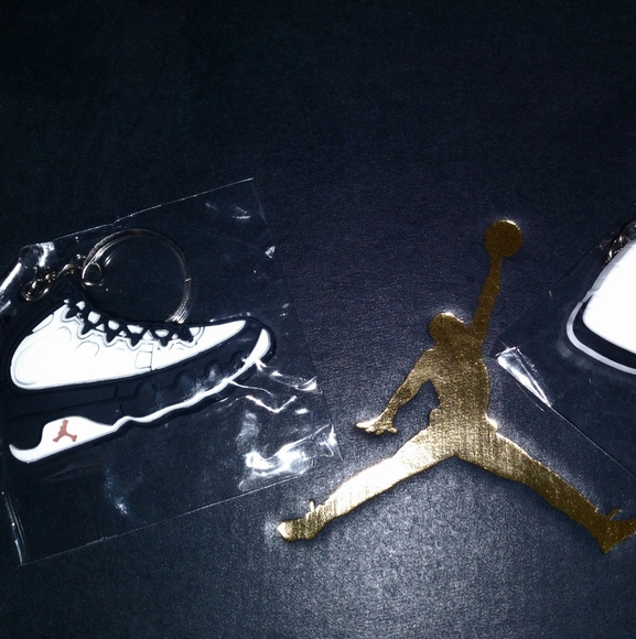 Nike & Jordan Keychains - Picture 3 of 4
